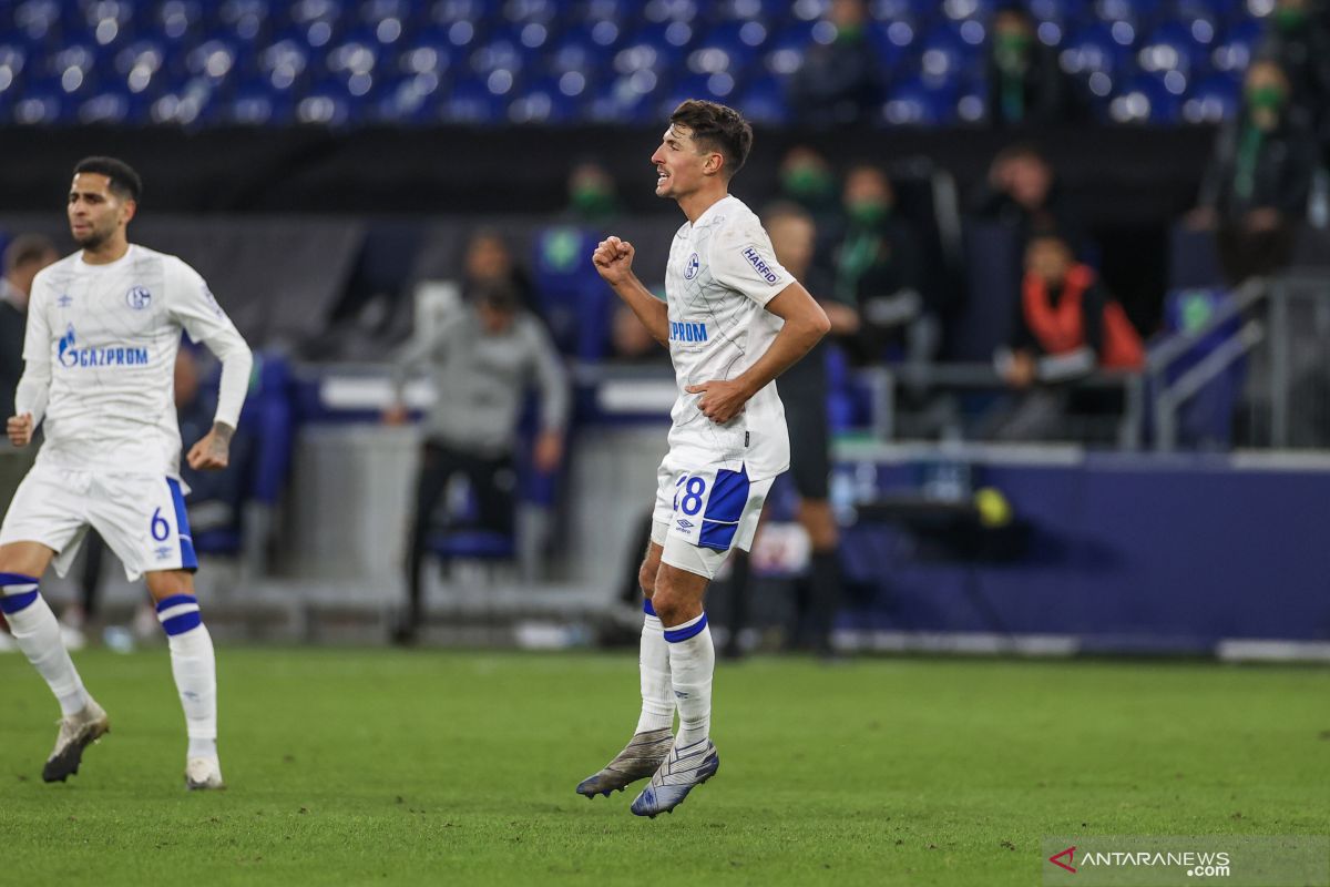 Schalke taklukkan Schweinfurt 4-1 maju ke babak kedua Piala Jerman