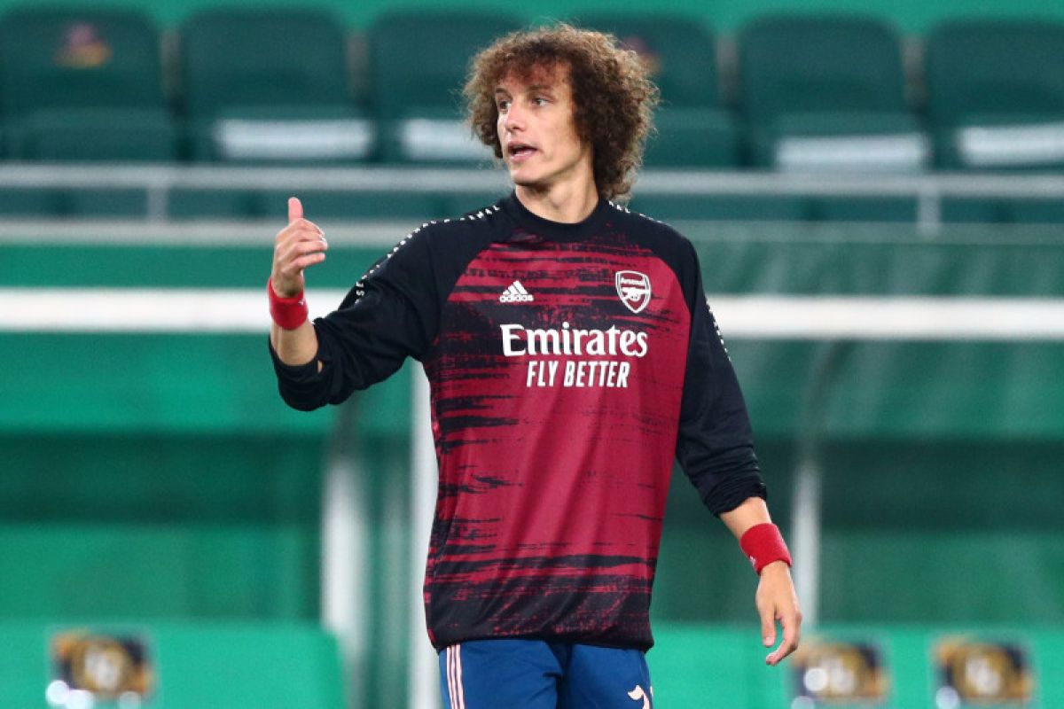 David Luiz kembali berlatih menjelang Arsenal lawan Molde