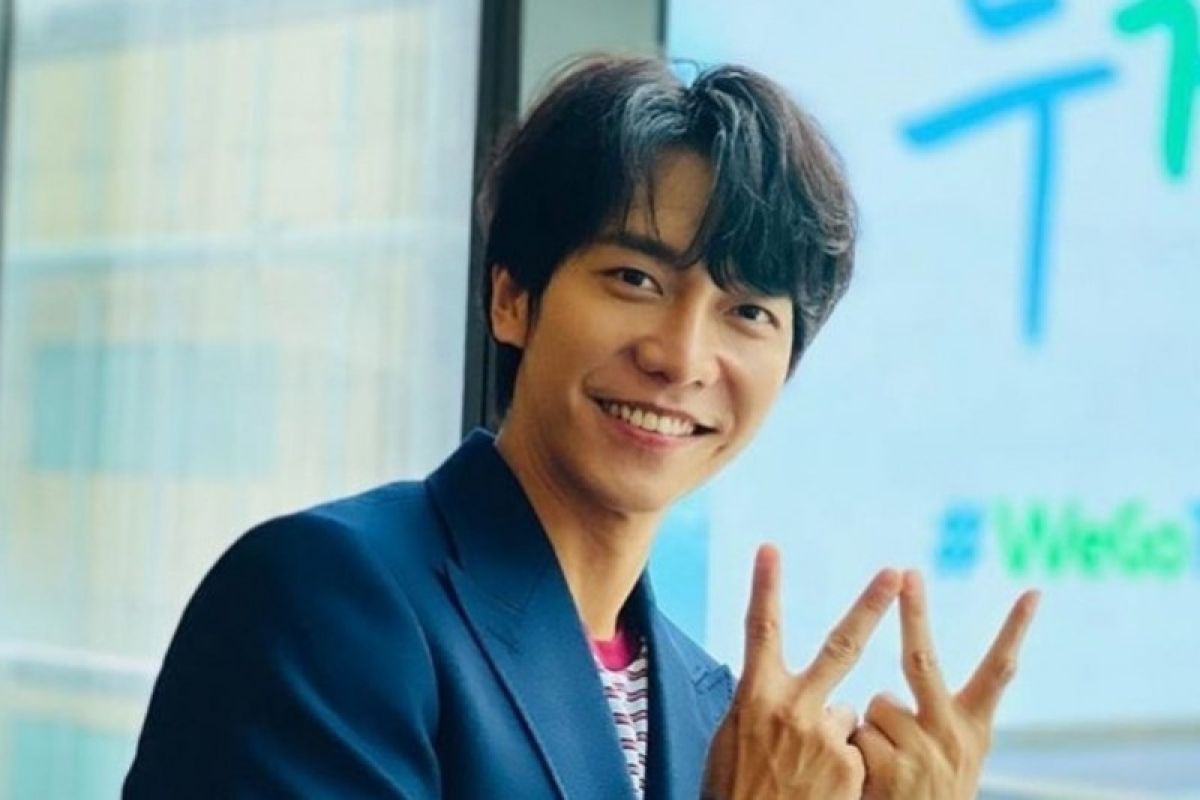 Aktor Lee Seung Gi akan kembali sebagai penyanyi