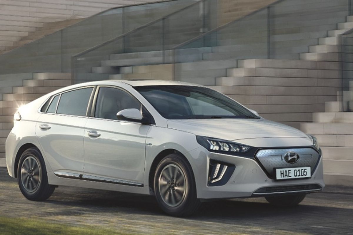 Mobil listrik Hyundai IONIQ dan Kona dipasarkan di Indonesia, harganya?