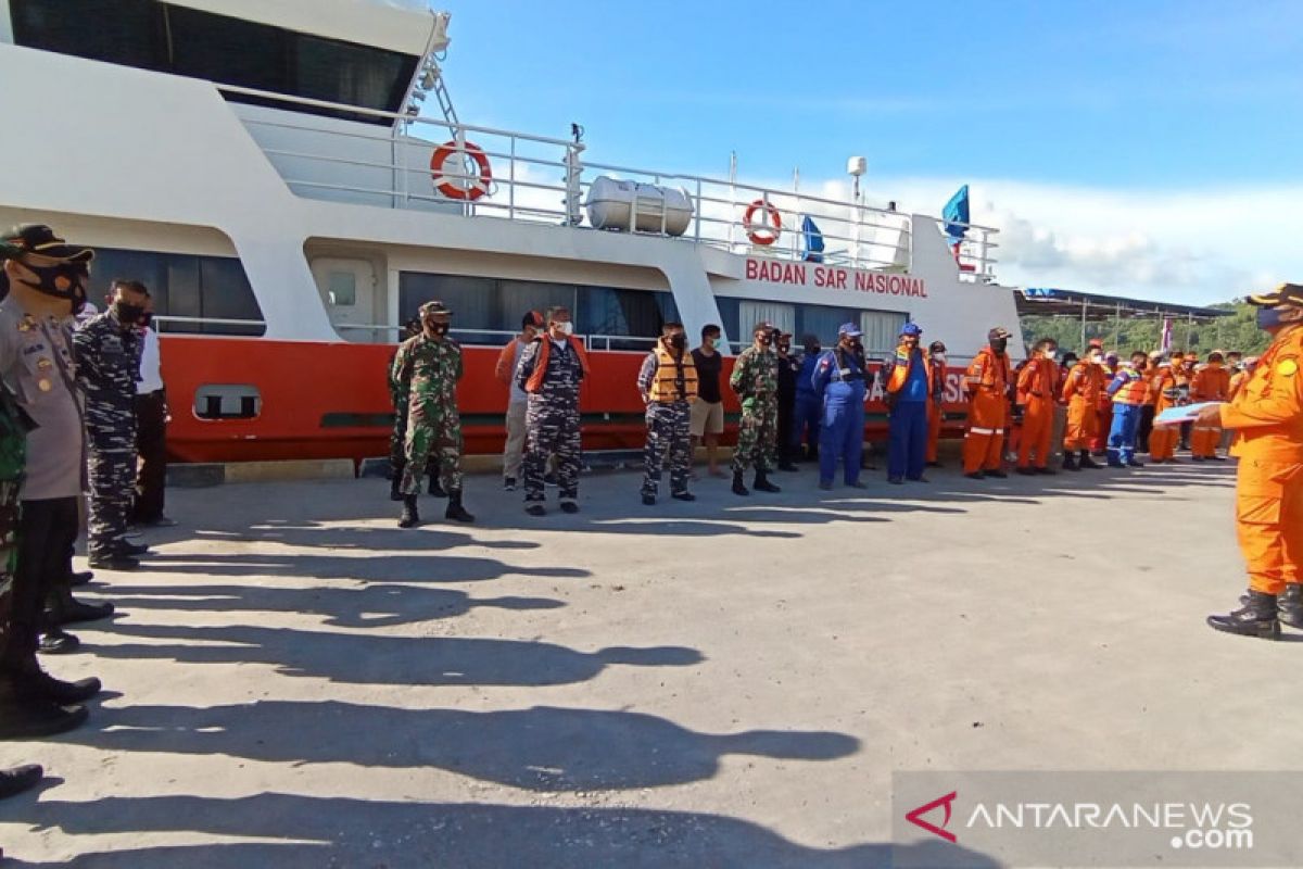 Basarnas hentikan pencairan korban tenggelam speedboat di Banggai Laut