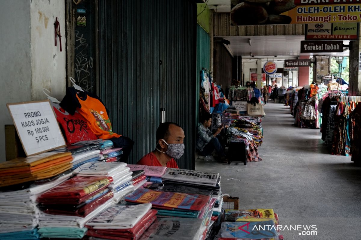 Omzet anjlok, PKL di Yogyakarta berharap bantuan modal kerja