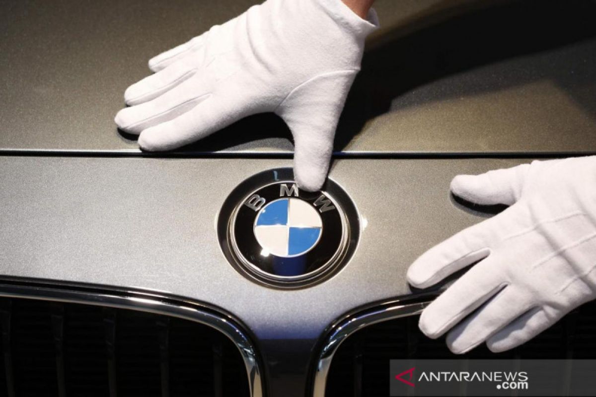 BMW bakal tarik 1 juta mobil karena risiko kebakaran mesin