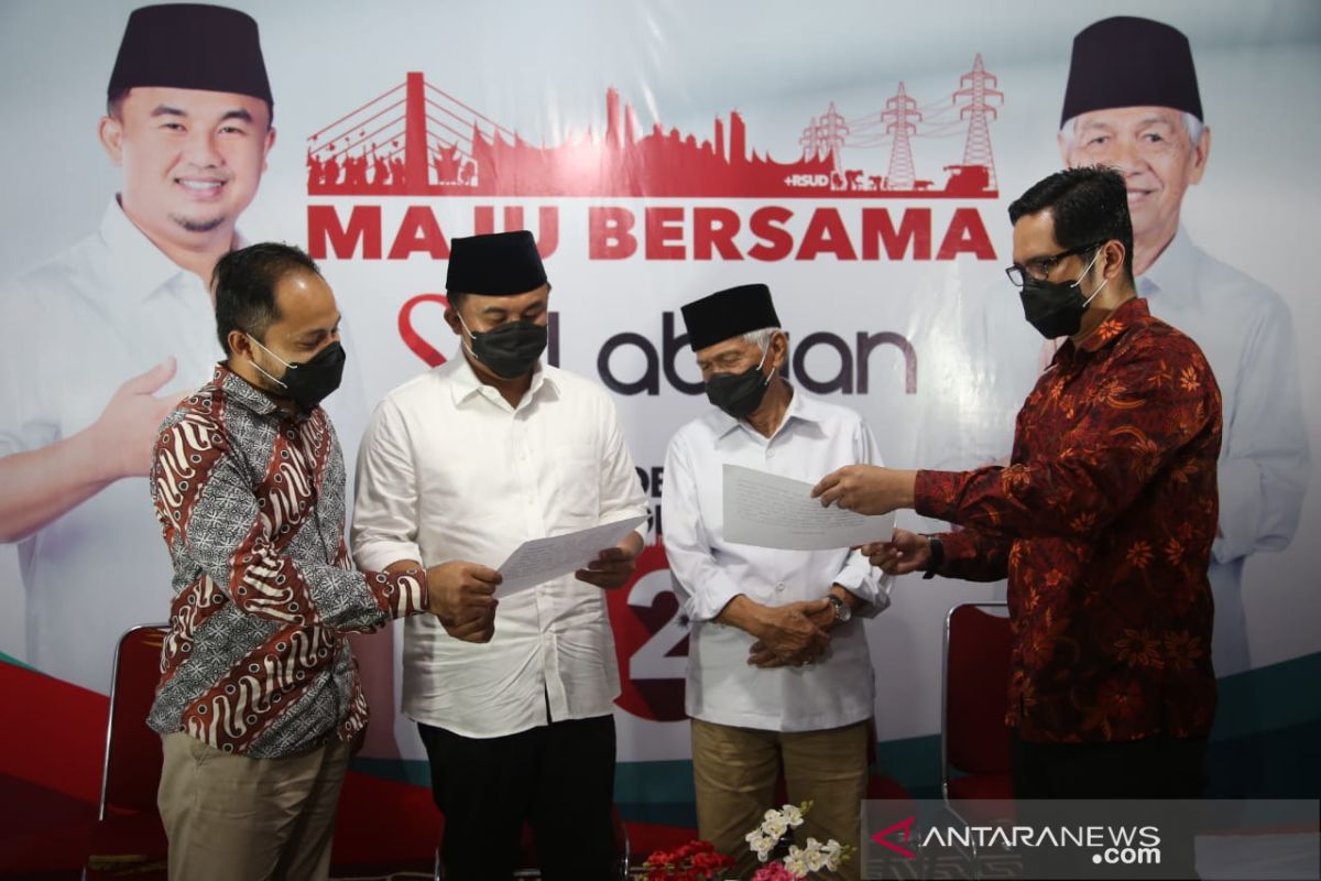 Febri Diansyah dan Donal Fariz jadi kuasa hukum Sutan Riska di Pilkada Dharmasraya