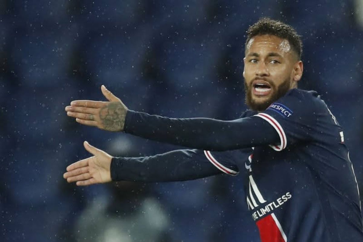 Striker PSG Neymar absen di kualifikasi Piala Dunia Brazil lawan Uruguay