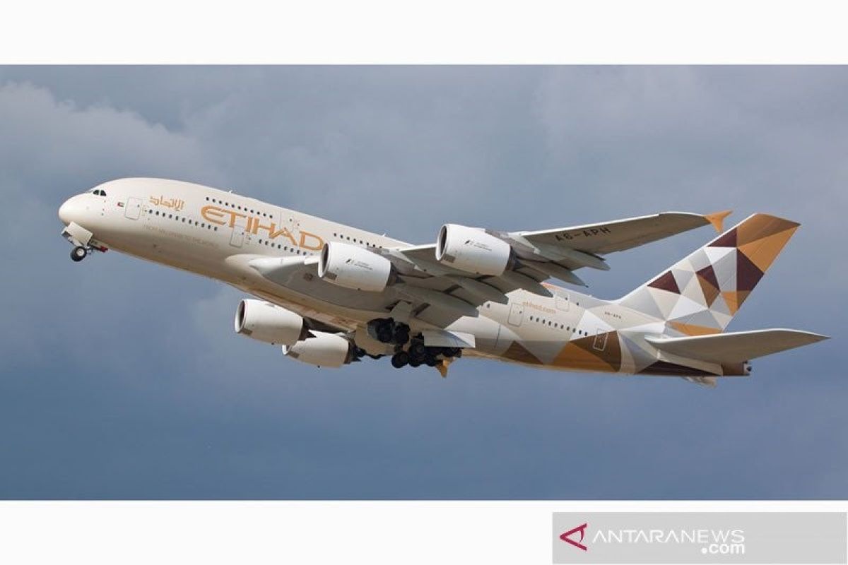 Tahun depan maskapai Abu Dhabi, Etihad Airways buka penerbangan langsung ke Israel