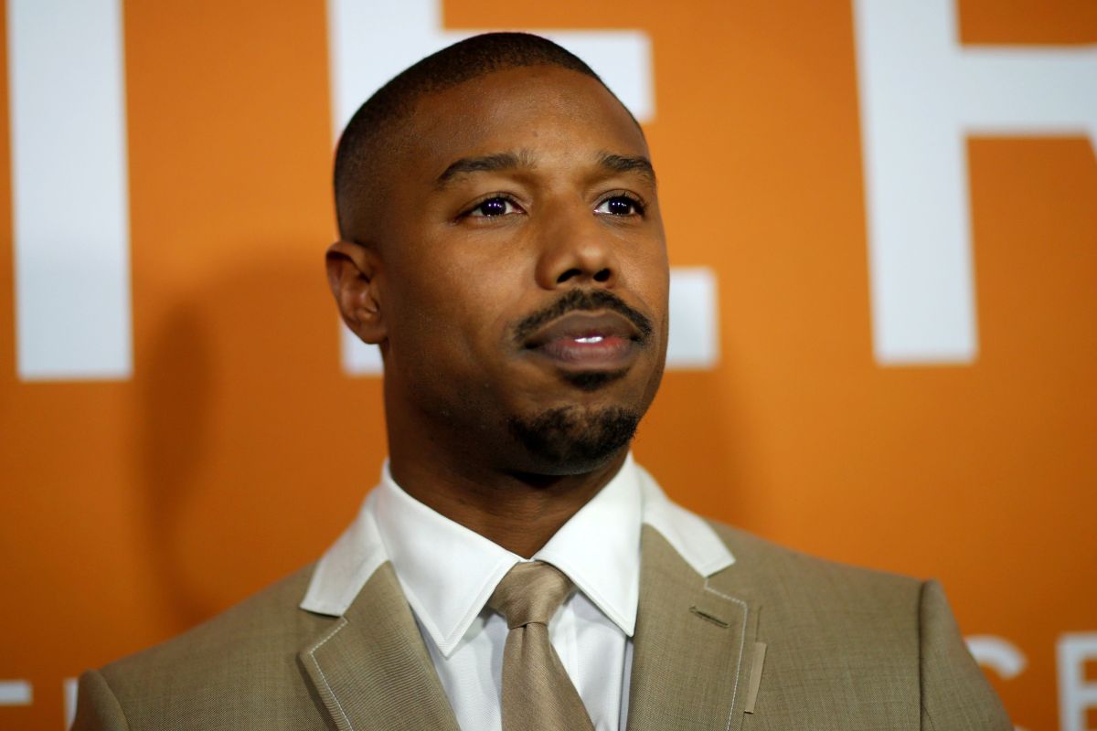 Michael B. Jordan dinobatkan sebagai "pria terseksi" versi  People