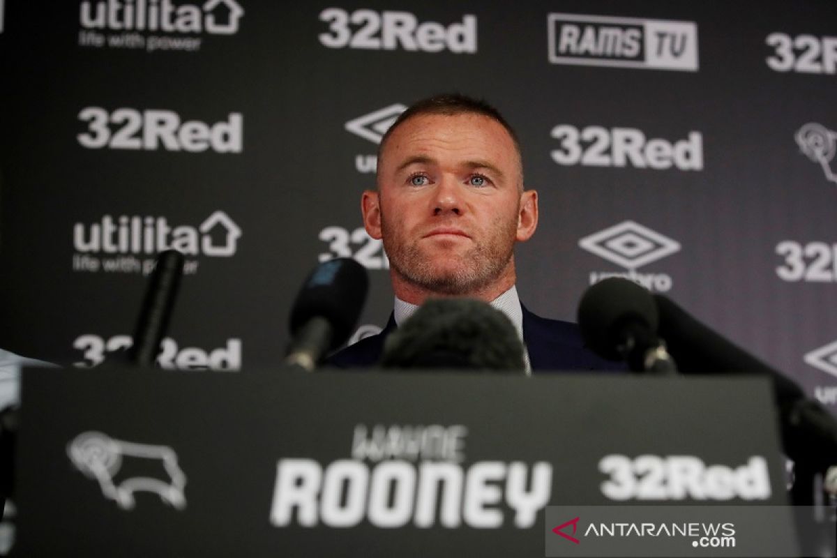 Rooney akhiri karir bermainnya untuk sepenuhnya menjadi manajer Derby