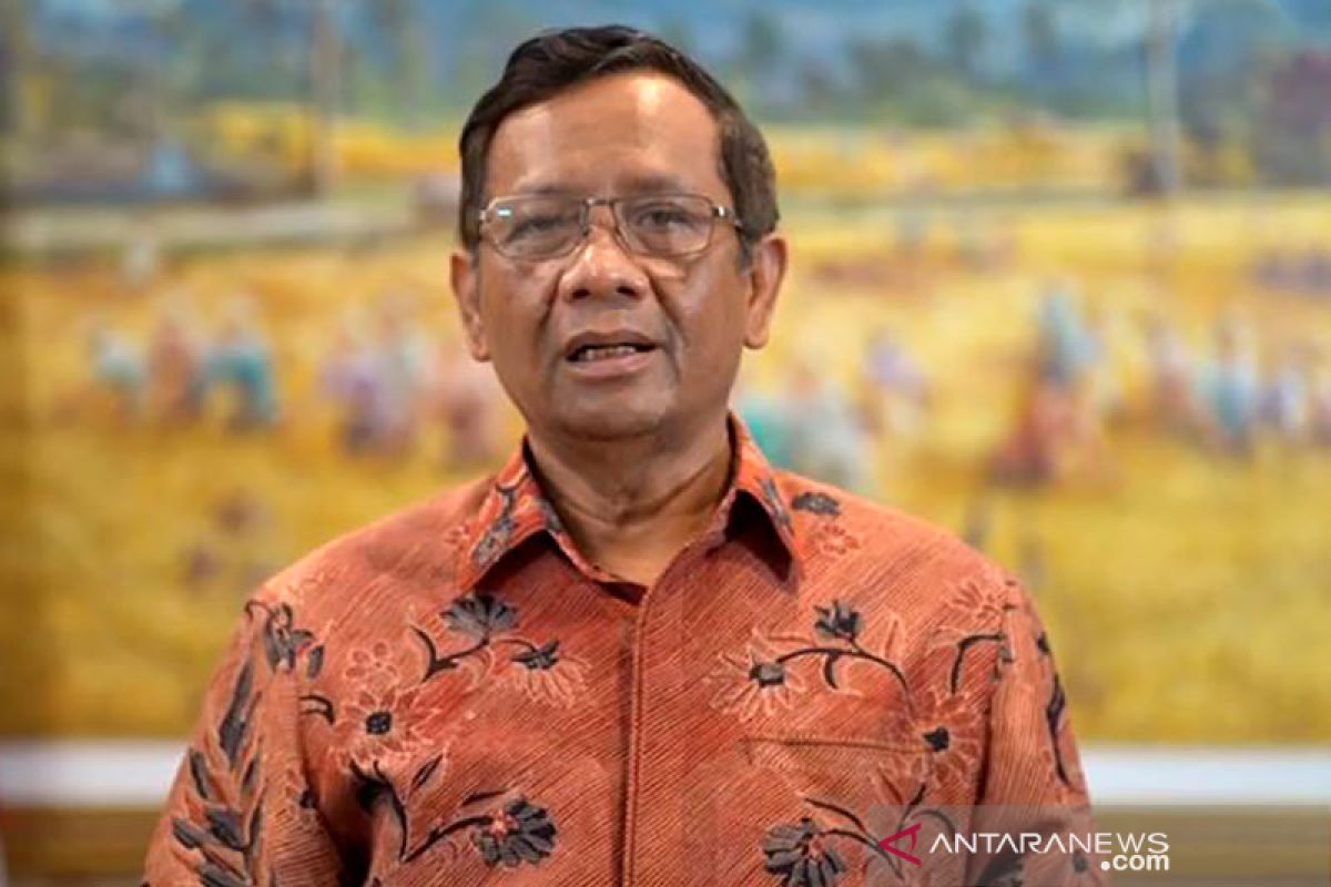 Ini tanggapan Mahfud soal massa datangi kediaman ibunya