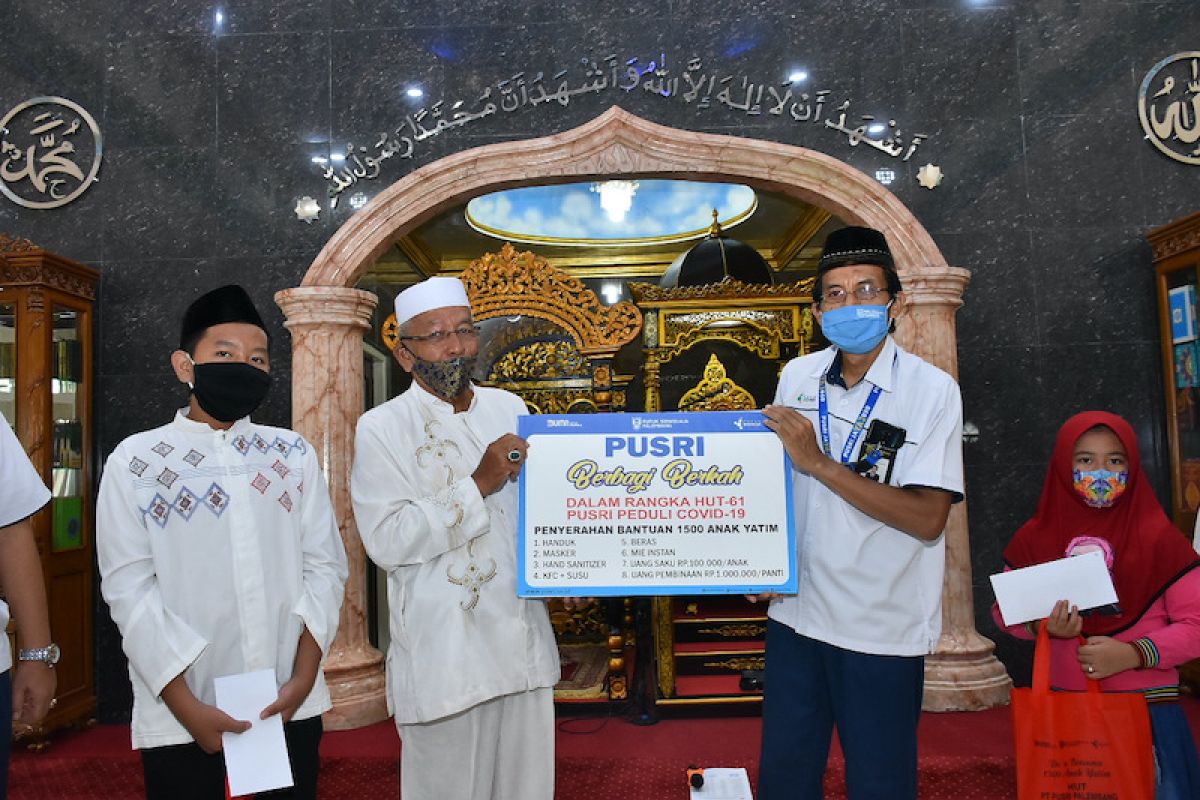 Pusri salurkan bantuan ke 1.500 anak yatim