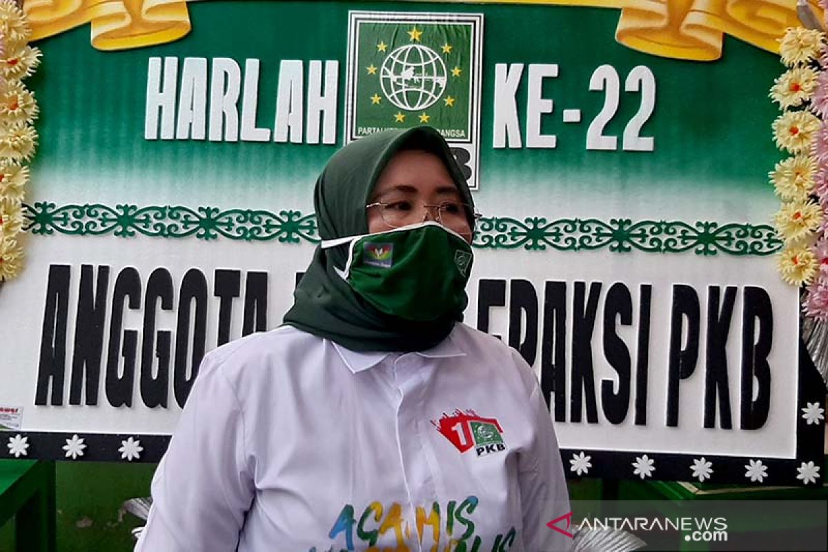 Anggota DPR ajak masyarakat bangkit dari bencana