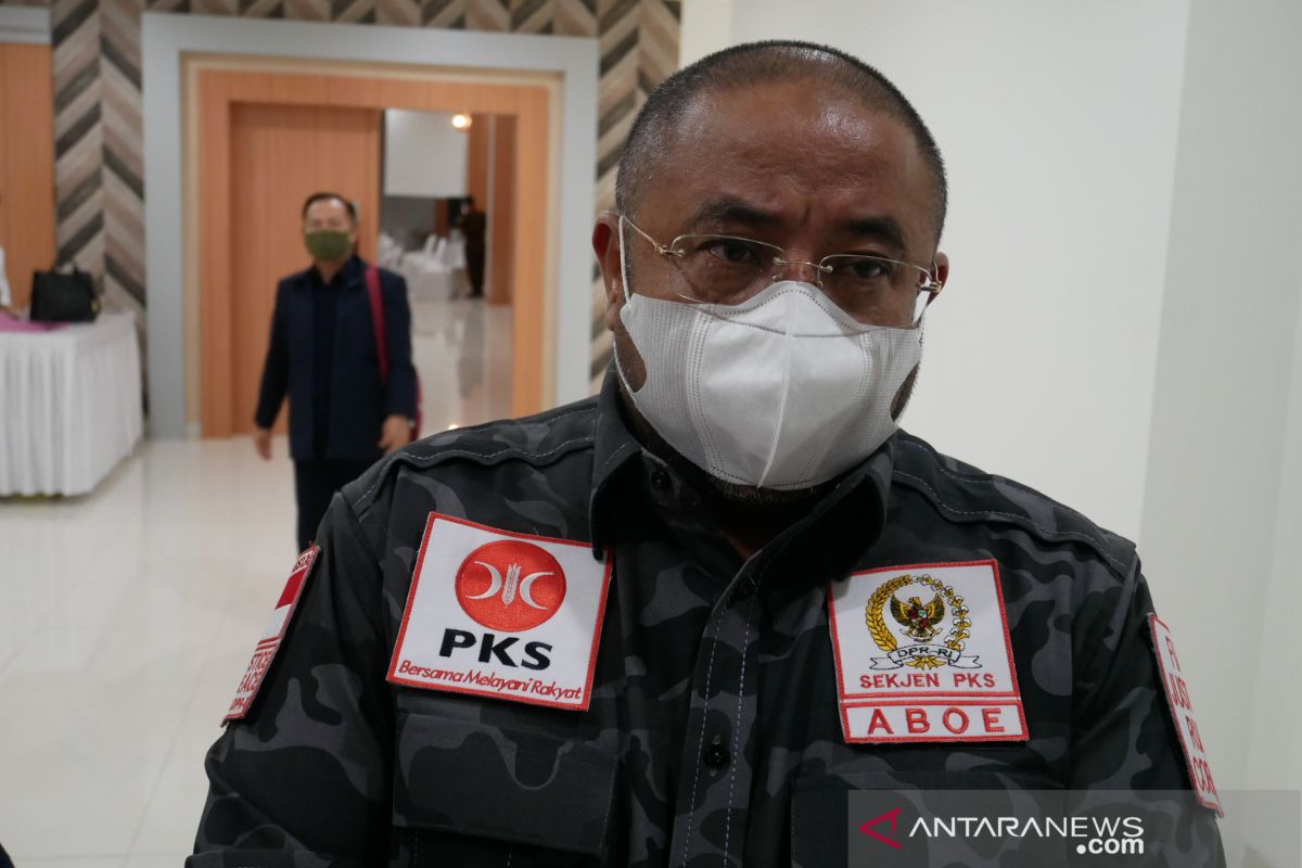 Komisi III DPR akan membentuk tim pencari fakta tewasnya enam anggota FPI