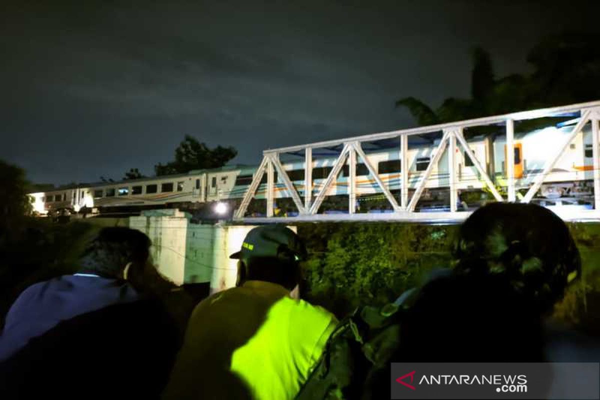 Kecelakaan mobil patroli dengan KA, tiga orang meninggal