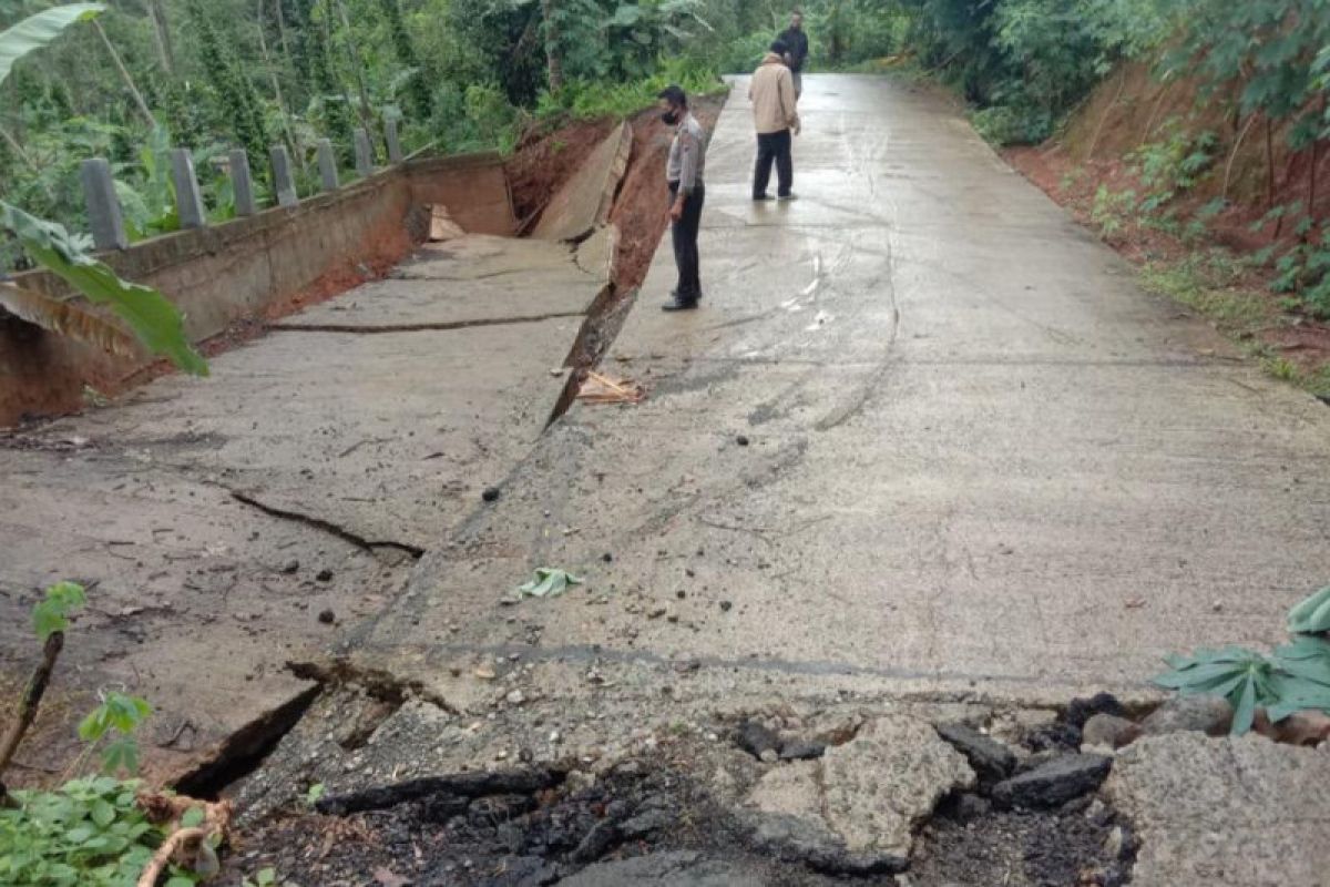 BPBD Purbalingga: Warga diminta waspadai banjir dan longsor