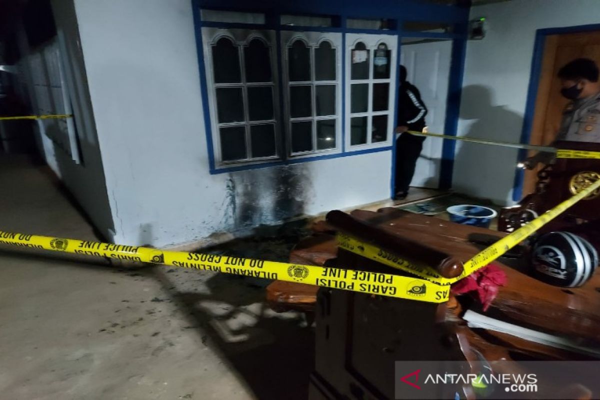 Rumah Ketua KPU Kabupaten Muna dilempari bom molotov