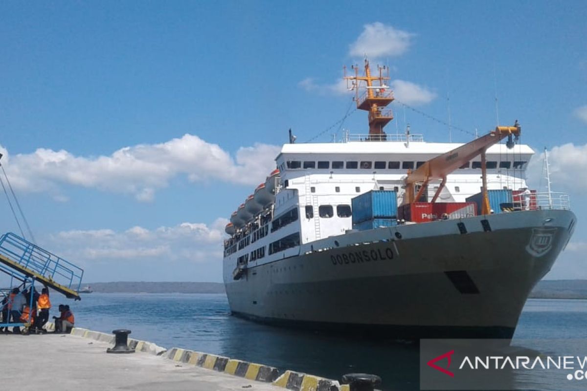 Posko angkutan Natal-Tahun Baru pelabuhan Baubau mulai beroperasi