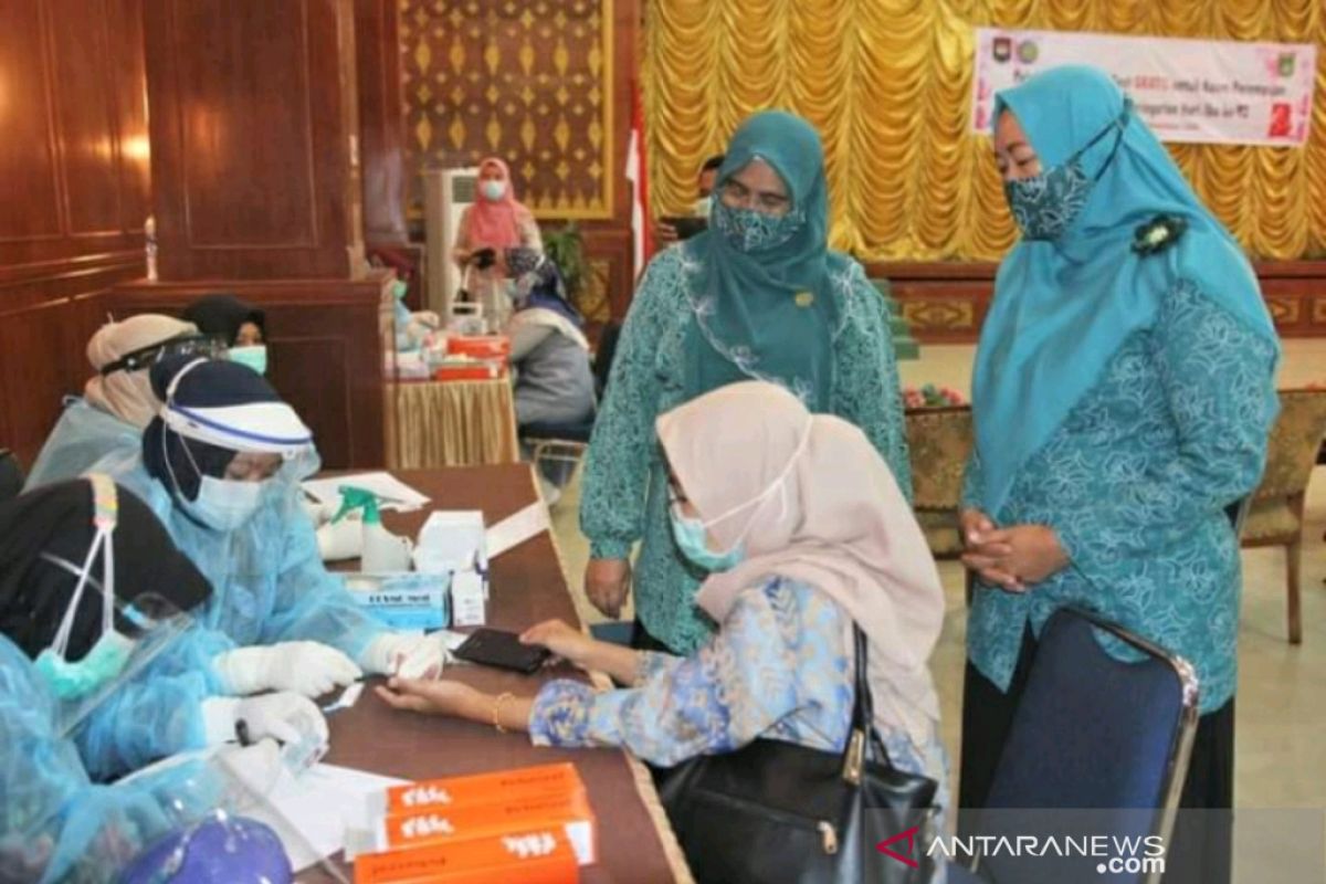 Peringati Hari Ibu, PKK Dumai gelar tes cepat gratis