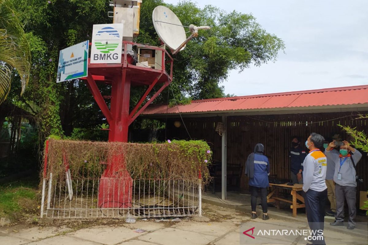 BMKG pasang sirine tsunami berbasis frekuensi di Ambon