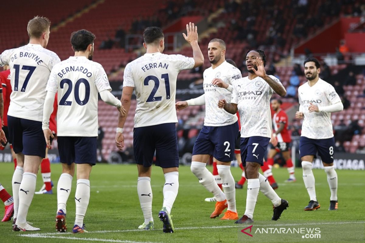 Sterling bawa Manchester City menang 1-0 di Southampton