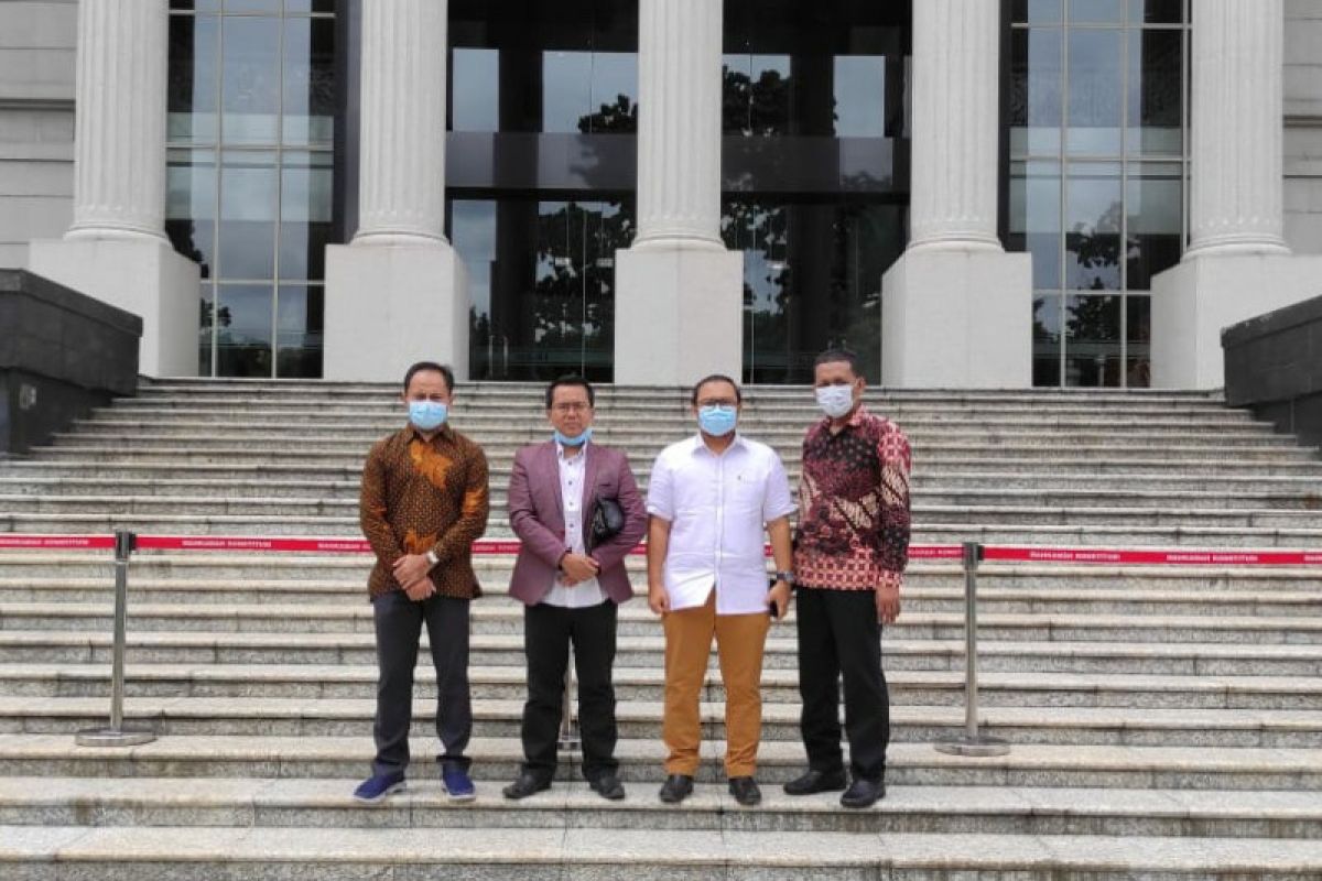 Machfud-Mujiaman resmi daftarkan gugatan Pilkada Surabaya di MK
