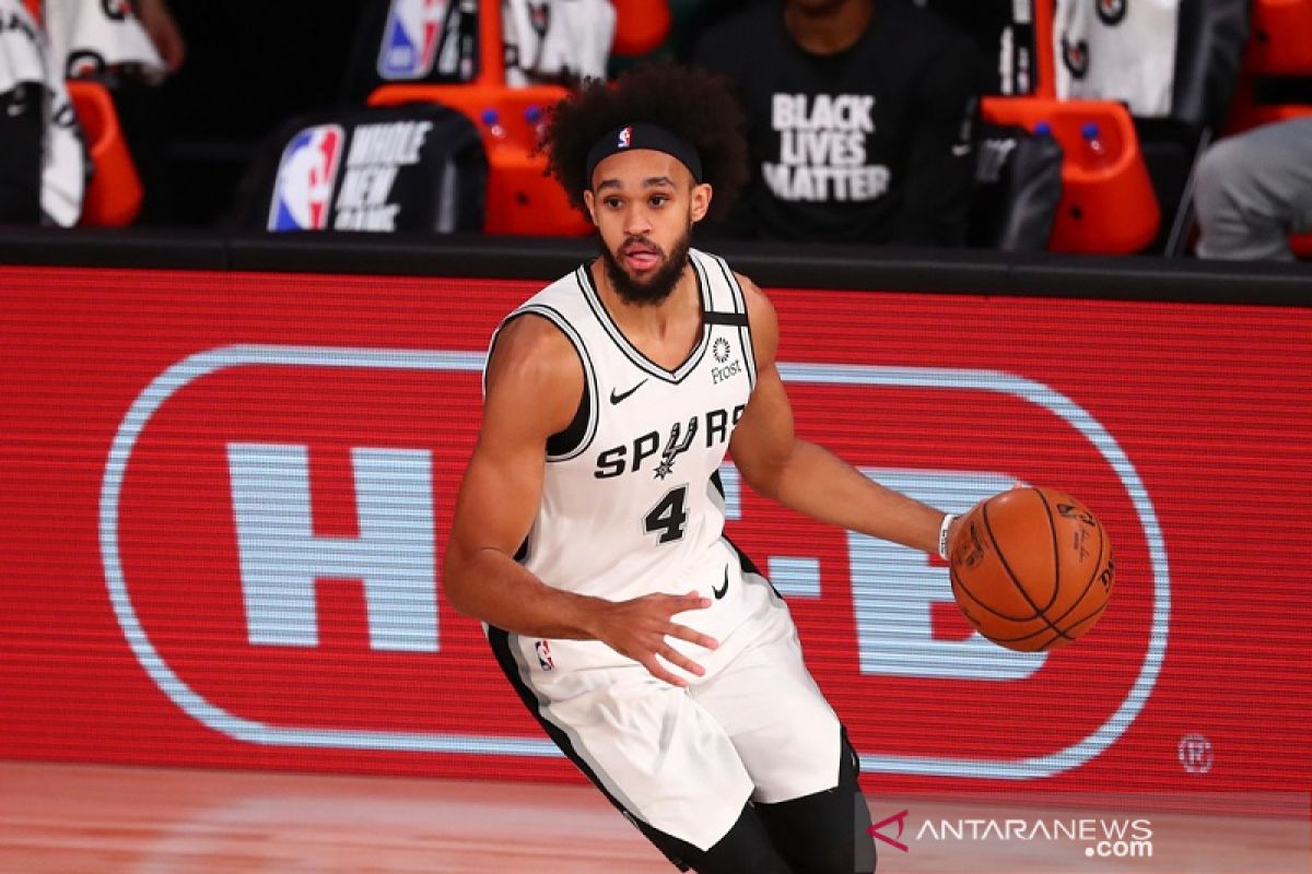 Spurs sepakati perpanjangan kontrak Derrick White selama empat tahun