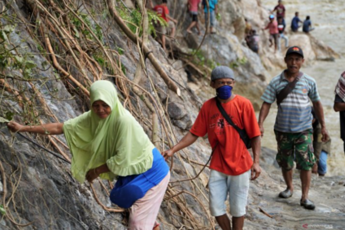 BPBD sebut sebagian korban banjir Kolaka Utara masih mengungsi