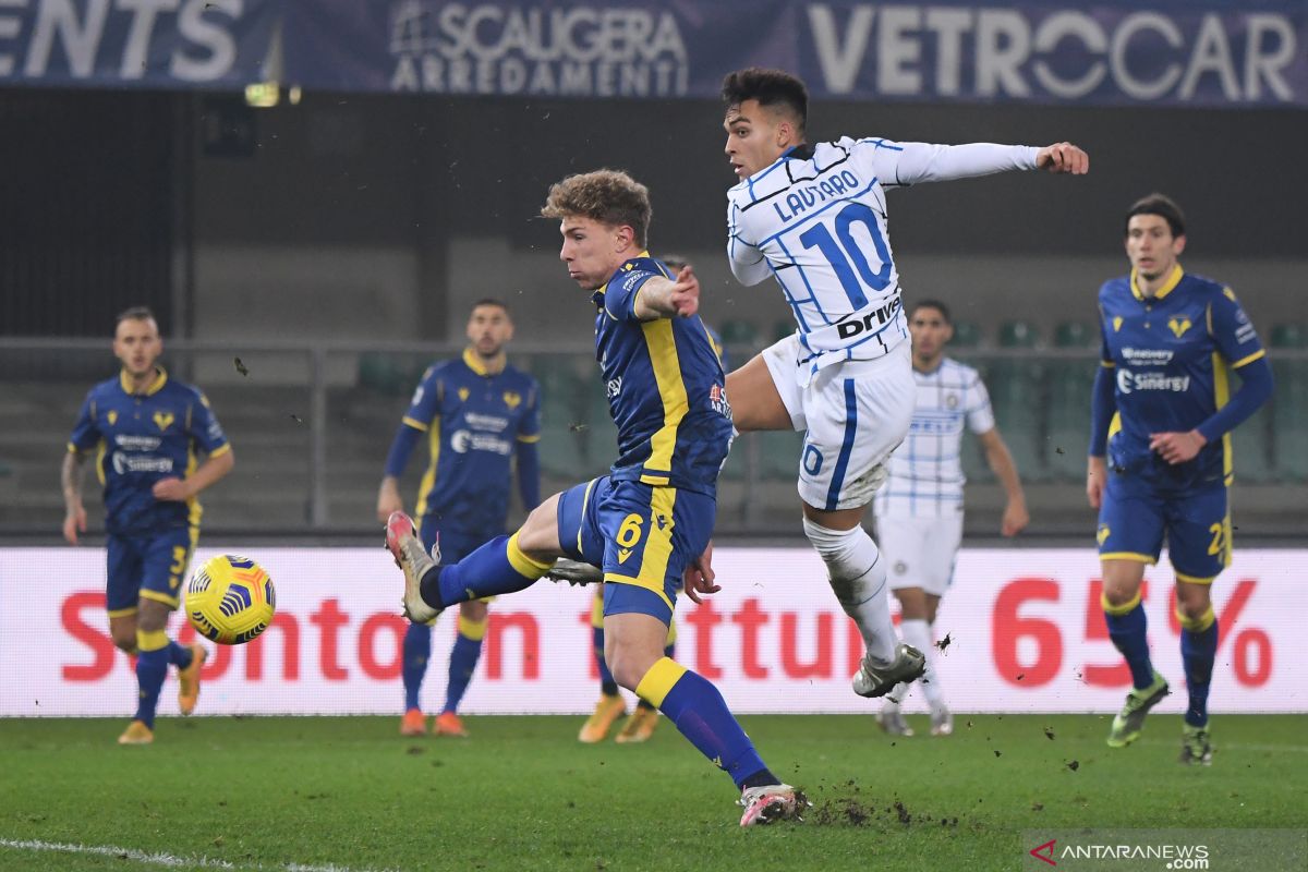 Inter rebut pucuk klasemen usai taklukkan Verona 2-1