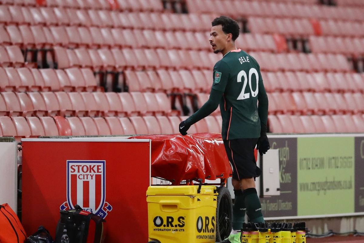 Mourinho kesal pada Dele Alli seusai lakukan blunder lawan Stoke