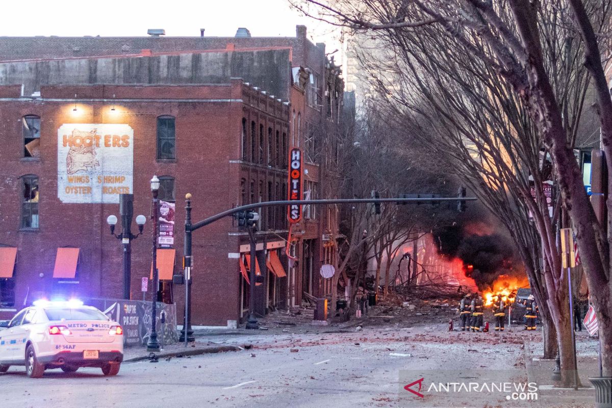 Mobil meledak di Nashville diduga akibat bom,  begini penjelasannya