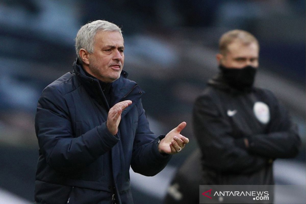 Mourinho:  Pemain Tottenham punya hasrat kuat untuk akhiri paceklik gelar