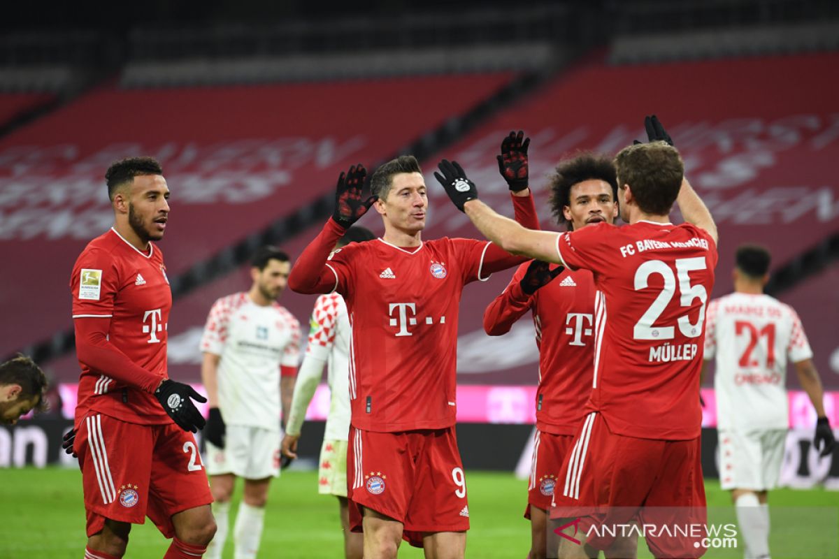 Muenchen pecundangi Mainz 5-2