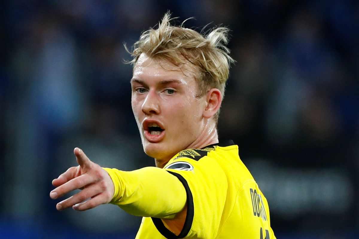 Dortmund bantah rumor Julian Brandt gabung Arsenal