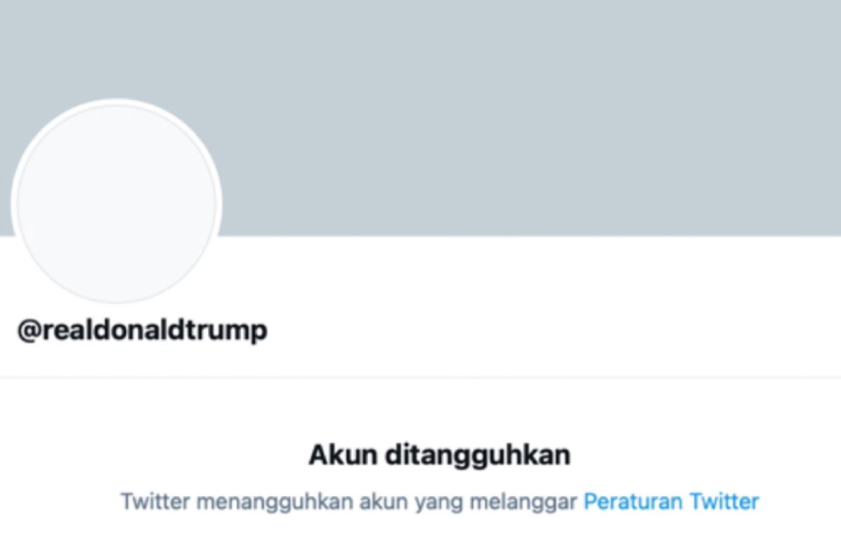 Twitter blokir akun Presiden Trump secara permanen