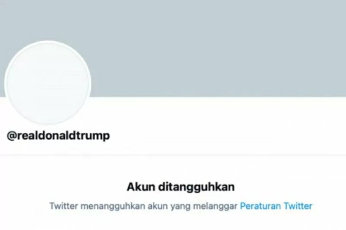 Khawatir terus menghasut, Twitter blokir akun Trump secara permanen