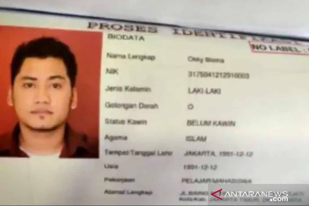 Okky Bisma sempat tinggal bersama ibunya di Kramat Jati Jaktim