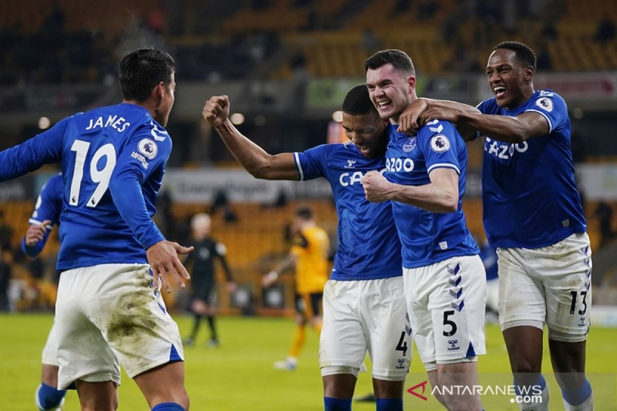 Everton memperburuk tren nirmenang Wolverhampton