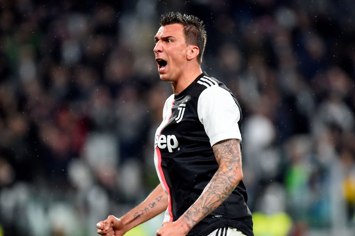 Mandzukic pikul beban patahkan kutukan nomor sembilan AC Milan