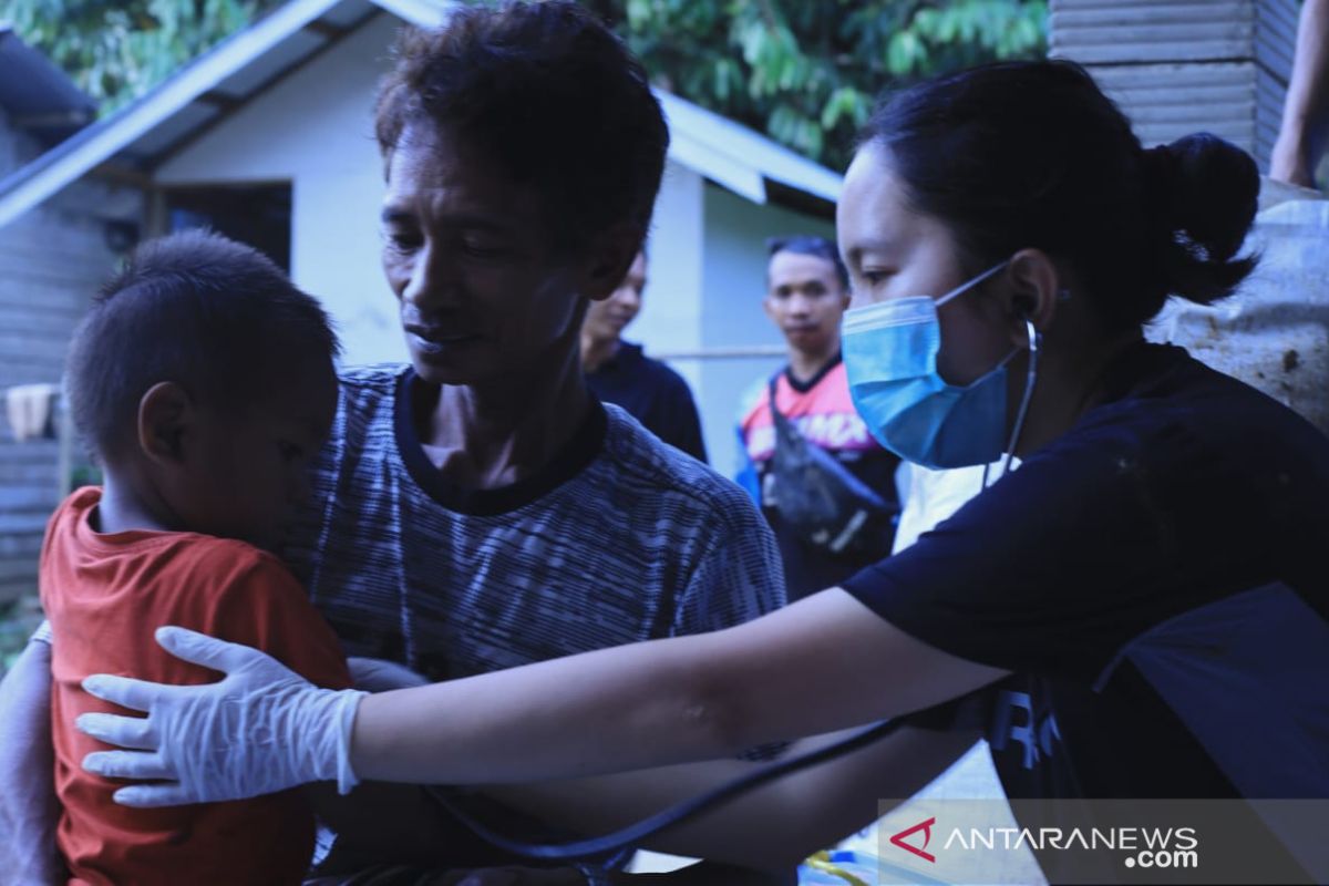 Dokter pastikan menyedot hidung anak sedang pilek aman dilakukan