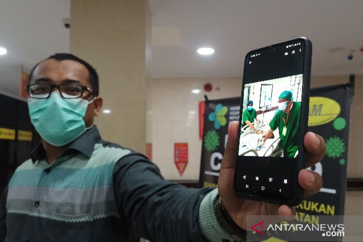 Bayi kembar siam Adam dan Aris menjalani operasi lanjutan