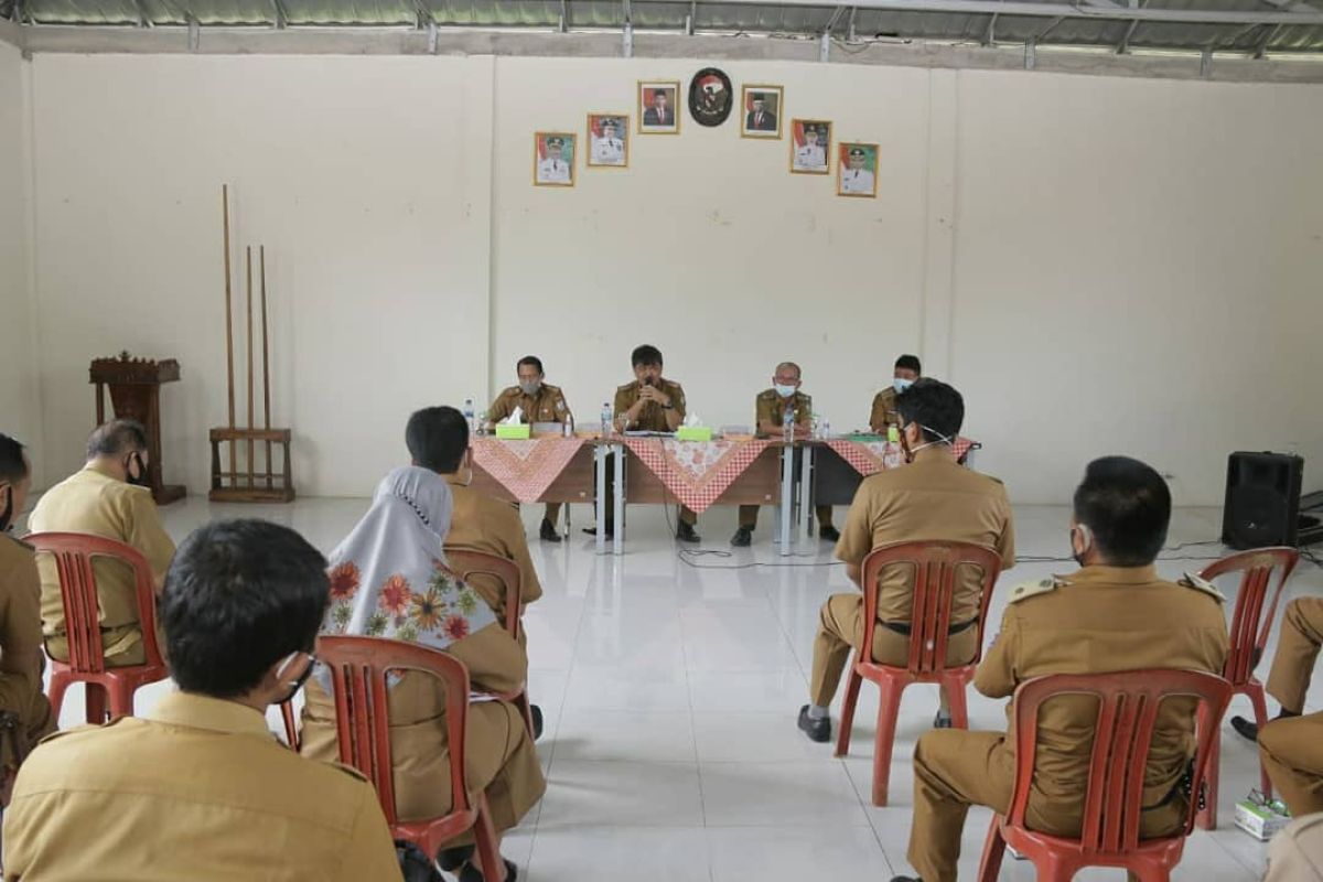 Sekda Pringsewu minta penggunaan dana desa sesuai prosedur