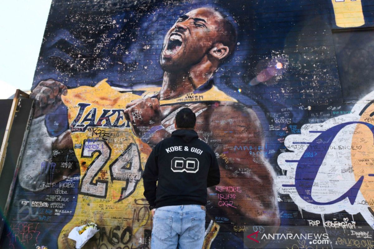 Lelang Jersey MVP Kobe Bryant diprediksi pecahkan rekor tembus 7 juta dolar AS