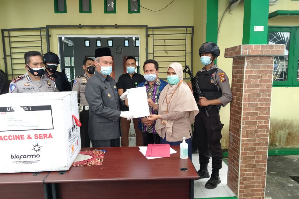 Stok vaksin kritis, Meranti tunggu distribusi dari provinsi