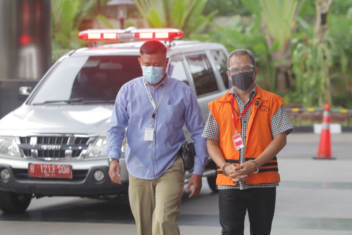 KPK limpahkan berkas perkara eks pejabat Kemenag ke pengadilan terkait korupsi