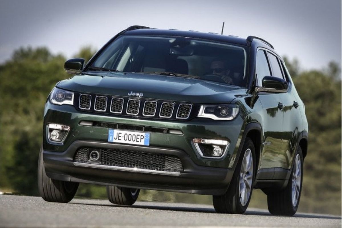 Perkiraan harga kendaraan Jeep Compass & All New Grand Cherokee