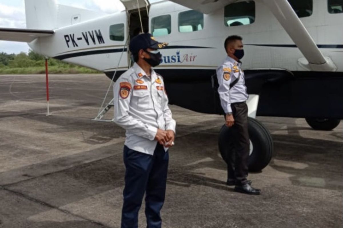 Bandara Tempuling terus layani penerbangan meski hanya ada satu maskapai