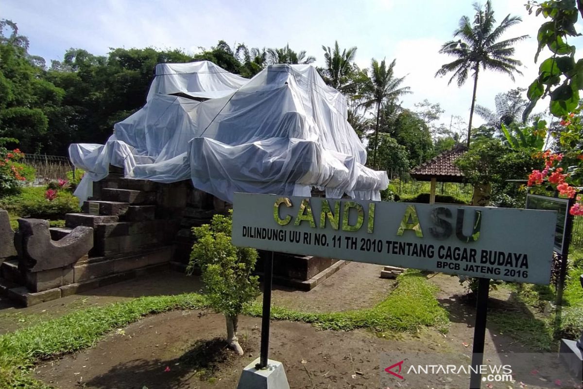 Sebagian wilayah Dukun Magelang dilanda hujan abu tipis Merapi