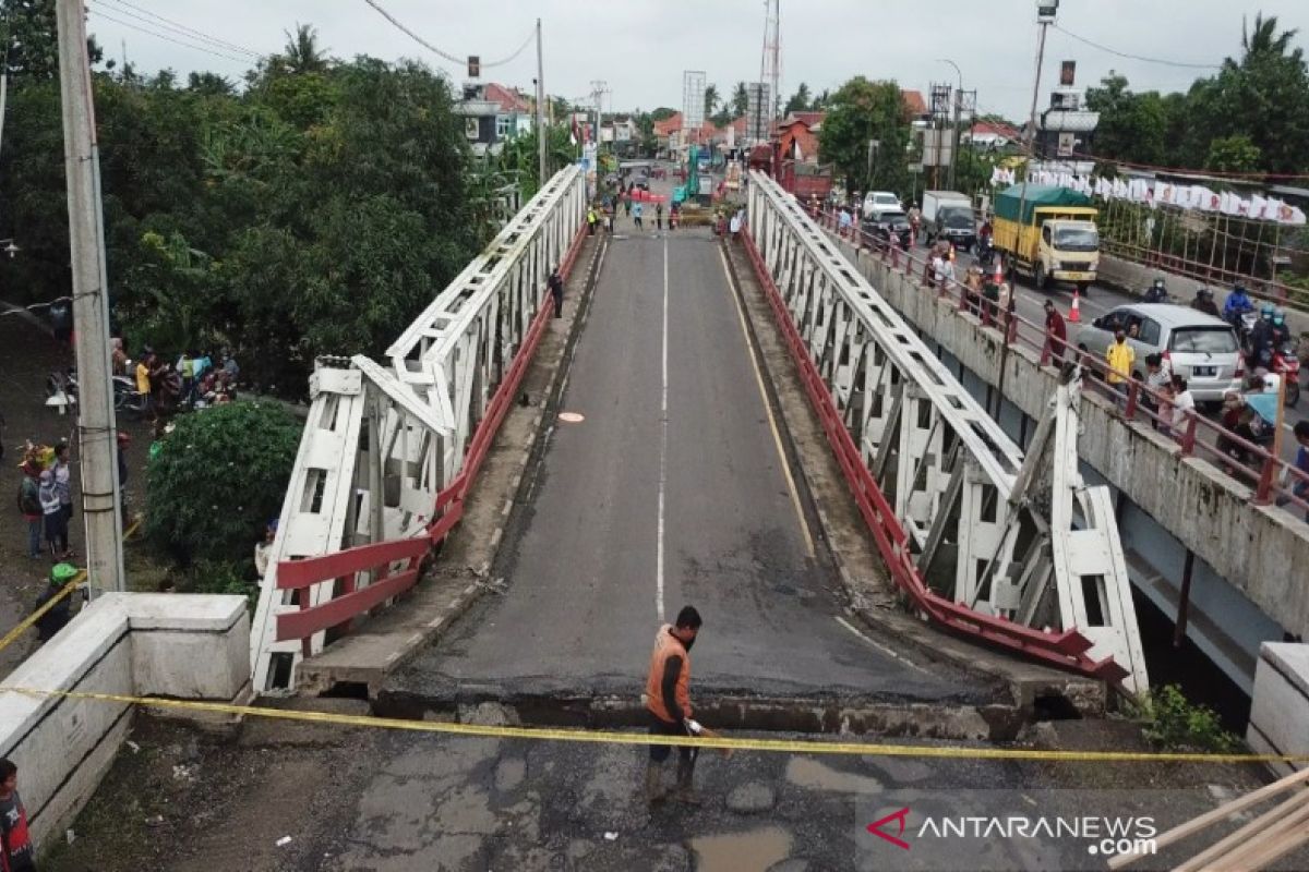 Penggantian Jembatan Rembun Pekalongan-Pemalang tuntas Maret 2021