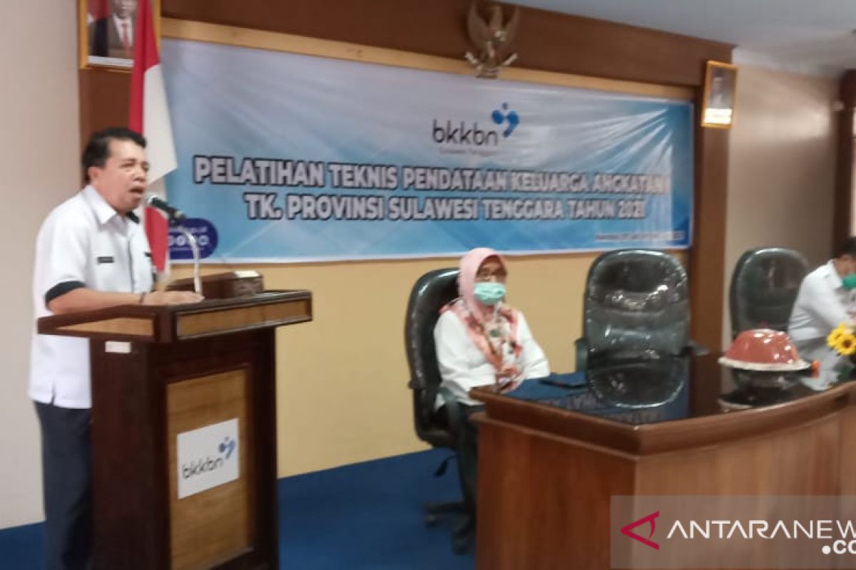 BKKBN Sultra gelar pelatihan teknis pendataan keluarga 2021