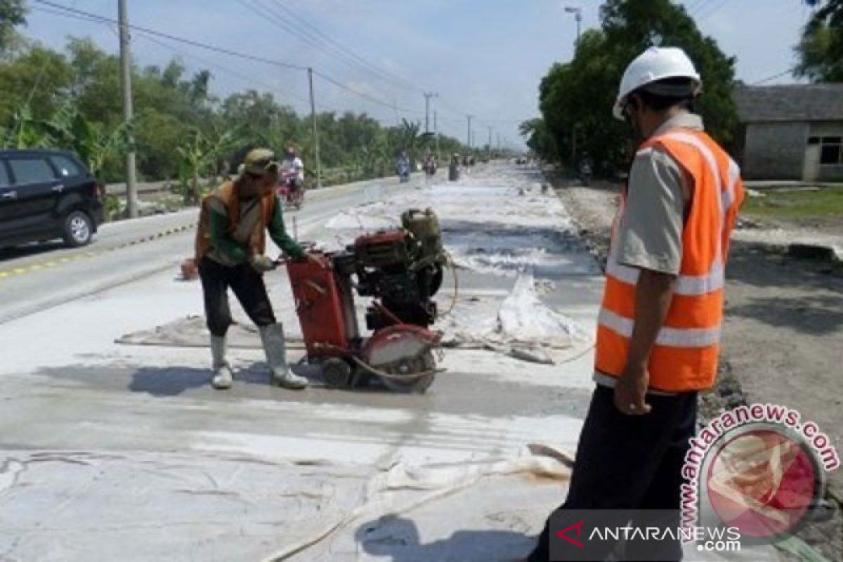 Pekanbaru segera perbaiki jalan rusak sepanjang 370 km