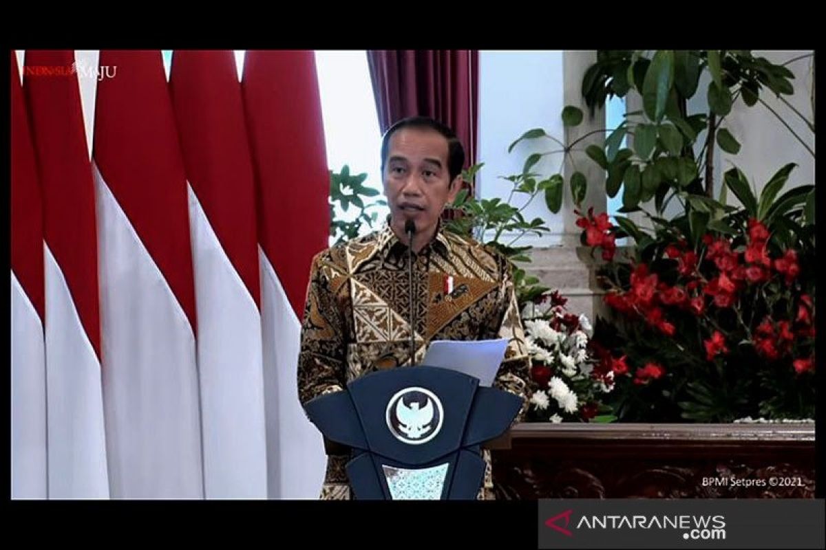 Presiden Joko Widodo ingin vaksinasi COVID-19 dilaksanakan per klaster